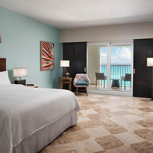 Deluxe King Room Ocean View Balcony